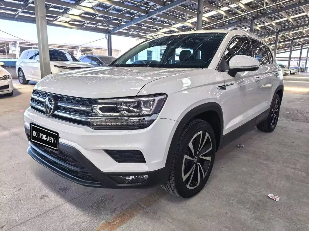 Volkswagen Tharu 280TSI, фото 1
