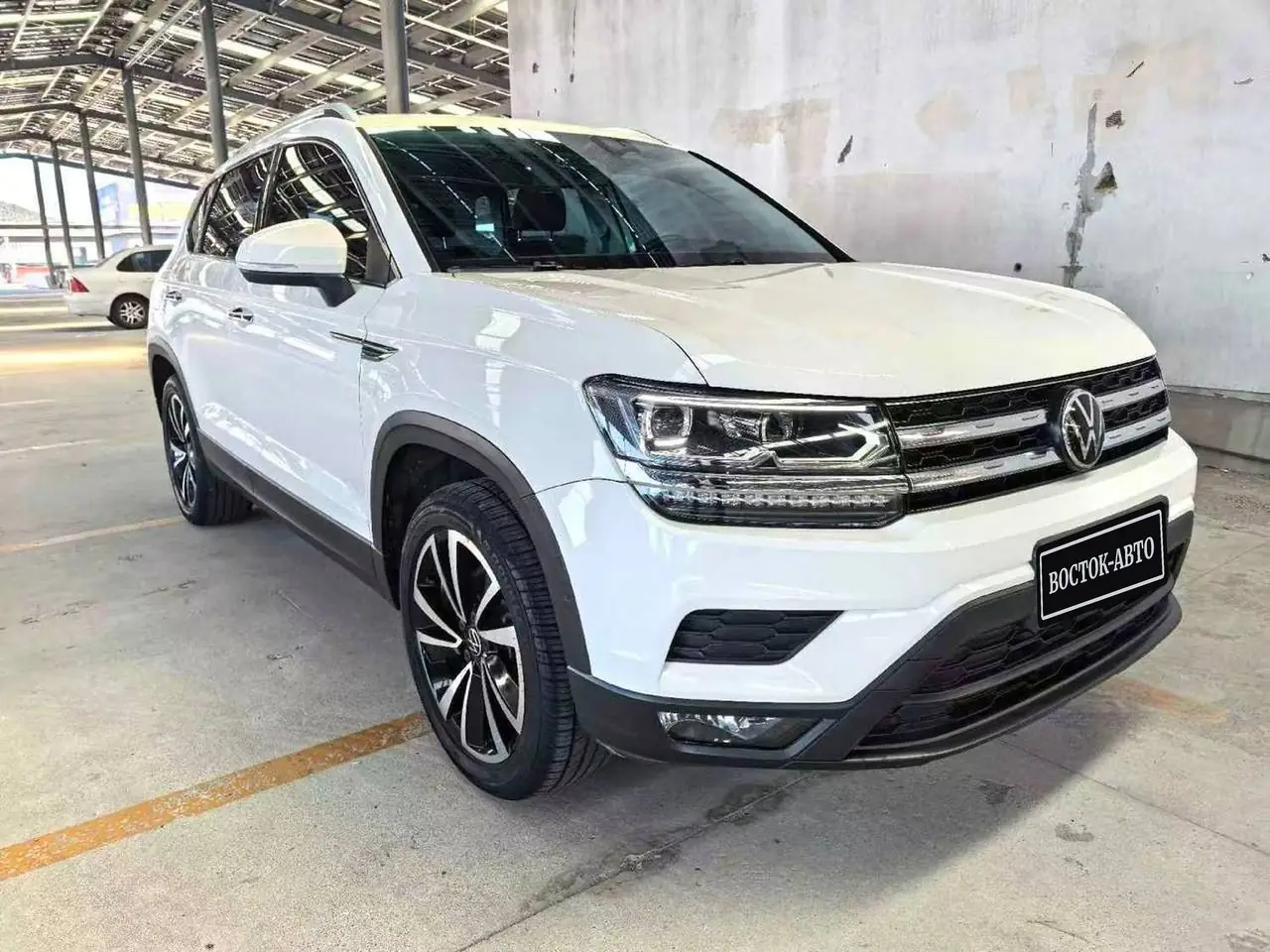 Volkswagen Tharu 280TSI, фото 3