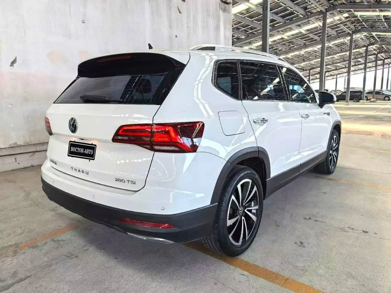 Volkswagen Tharu 280TSI, фото 4