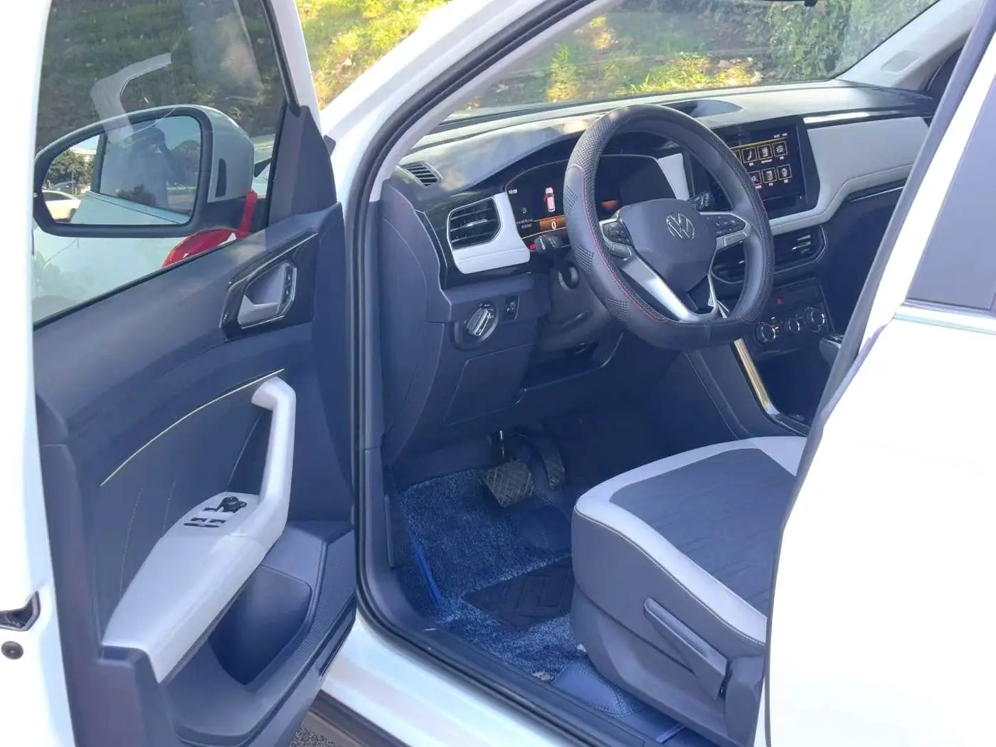 Volkswagen Tharu XR 1.5 AT, фото 2