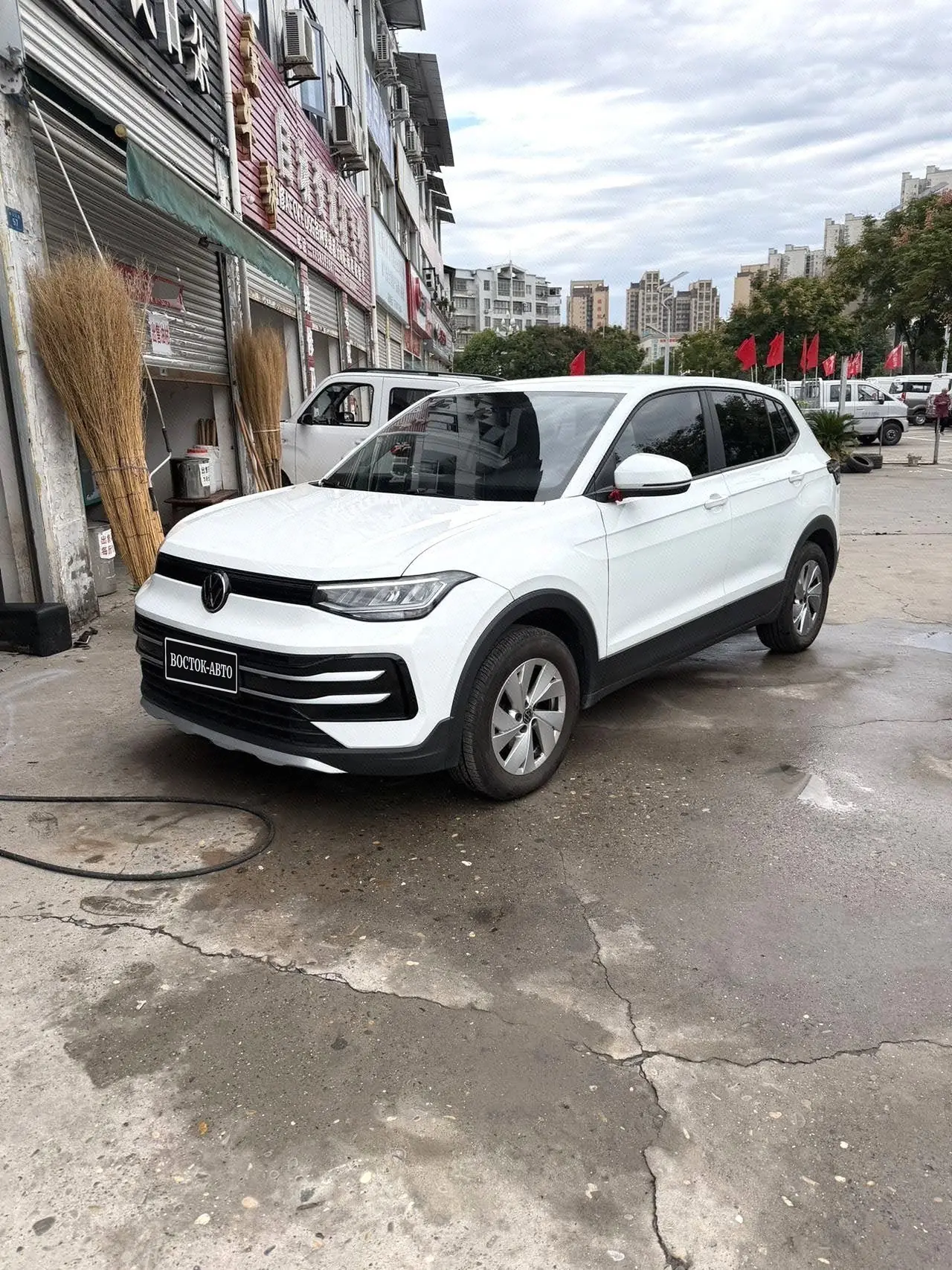 Volkswagen Tharu XR 1.5 AT, фото 1