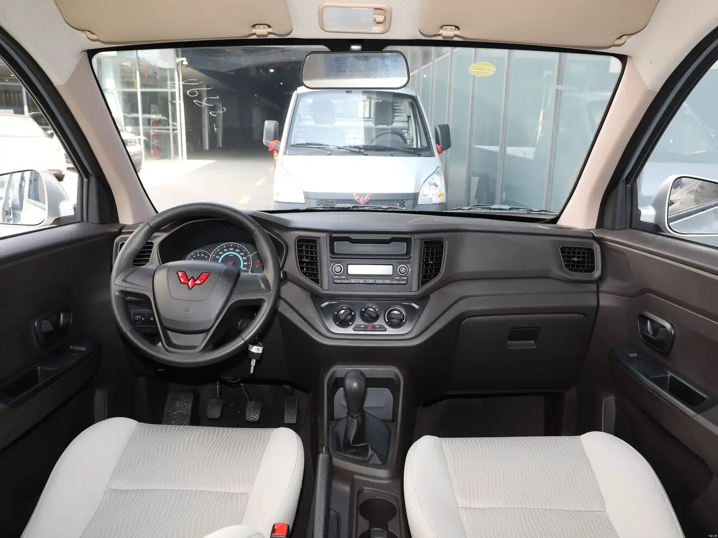 Wuling Hongguang V 1.5, фото 4
