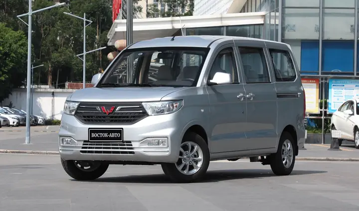 Wuling Hongguang V 1.5