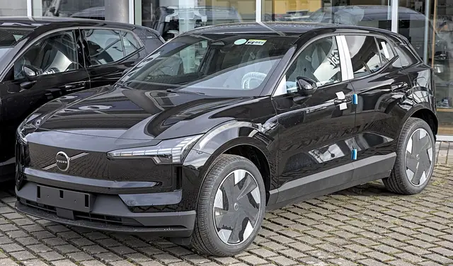 Volvo EX30