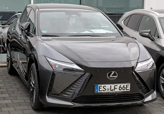 Lexus RZ