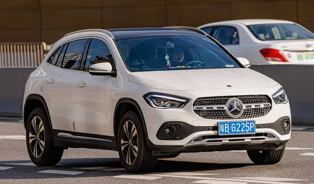 Mercedes-Benz GLA