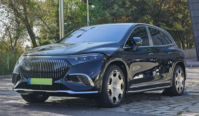 Mercedes-Maybach EQS SUV
