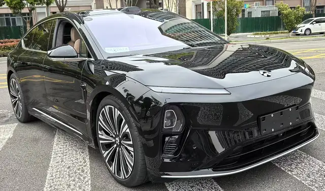 NIO ET9