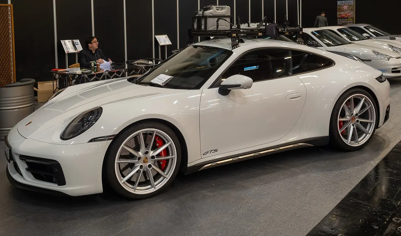 Porsche 911