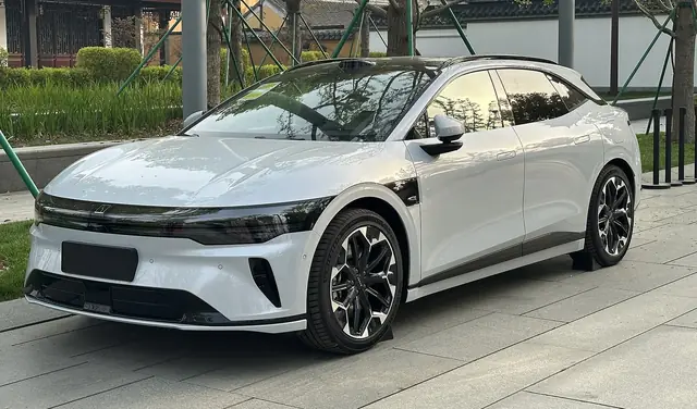 Zeekr 007 GT
